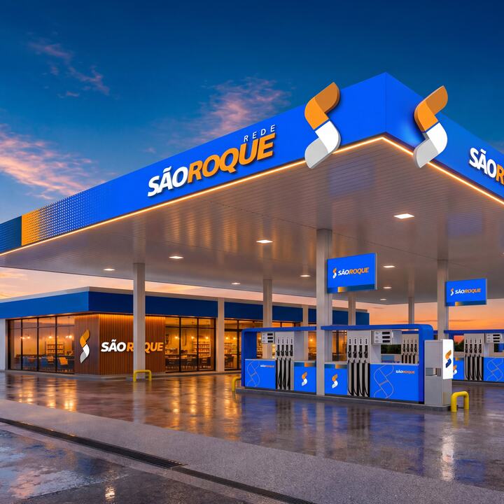 Posto São Roque ao entardecer